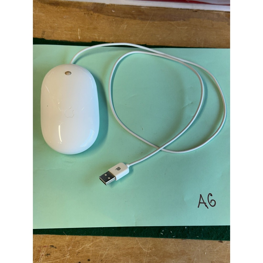 Apple Mighty Mouse A1152 Wired USB Optical Mouse White EMC 2058 Scroll Ball
